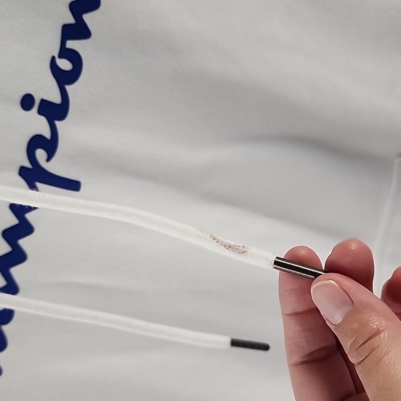 Men's white Champion hoodie - Picture 7 of 7